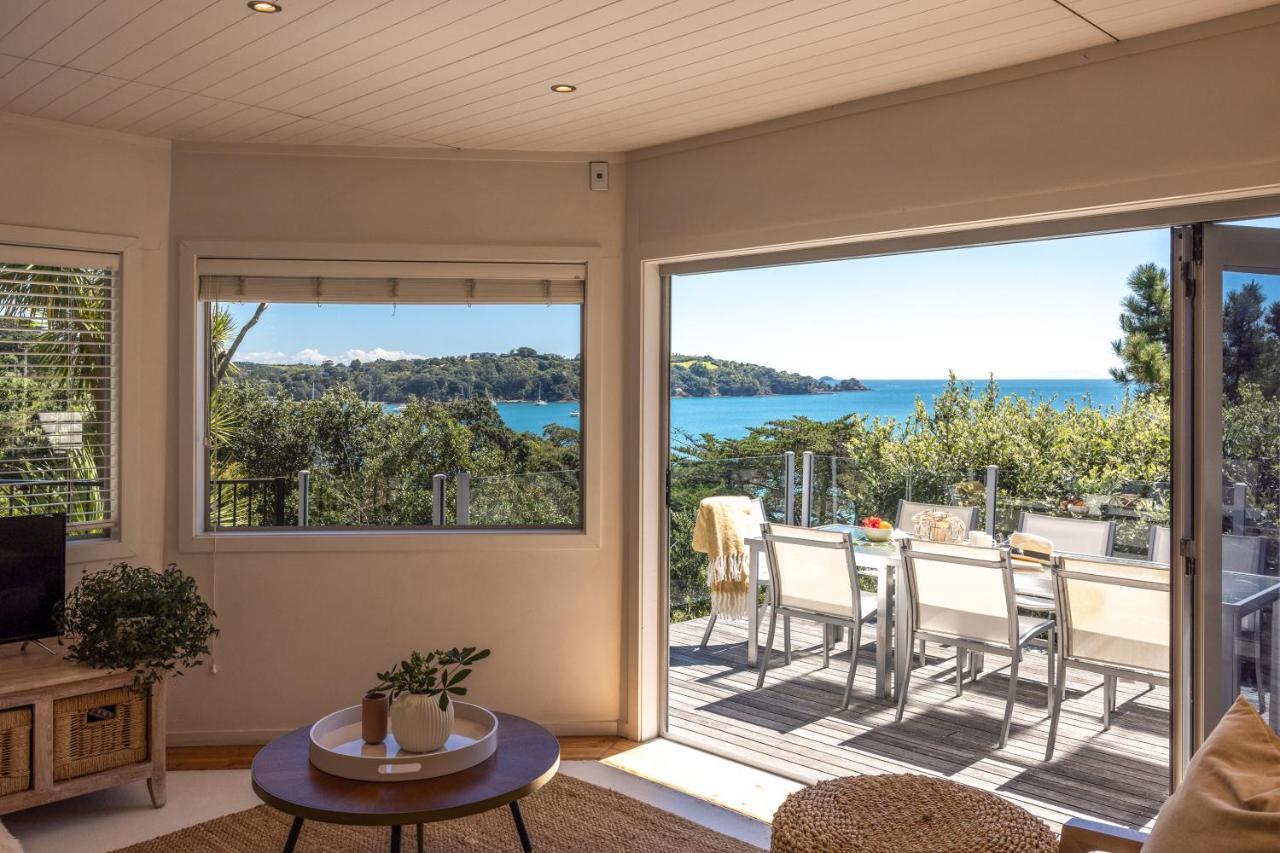 Tawa Cottage - Coast & Country Oneroa エクステリア 写真