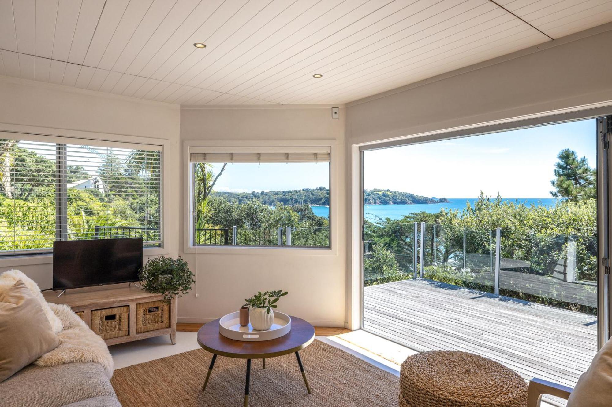 Tawa Cottage - Coast & Country Oneroa エクステリア 写真